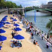 ✨ Danser la salsa & la bachata sur les Quais de Seine !